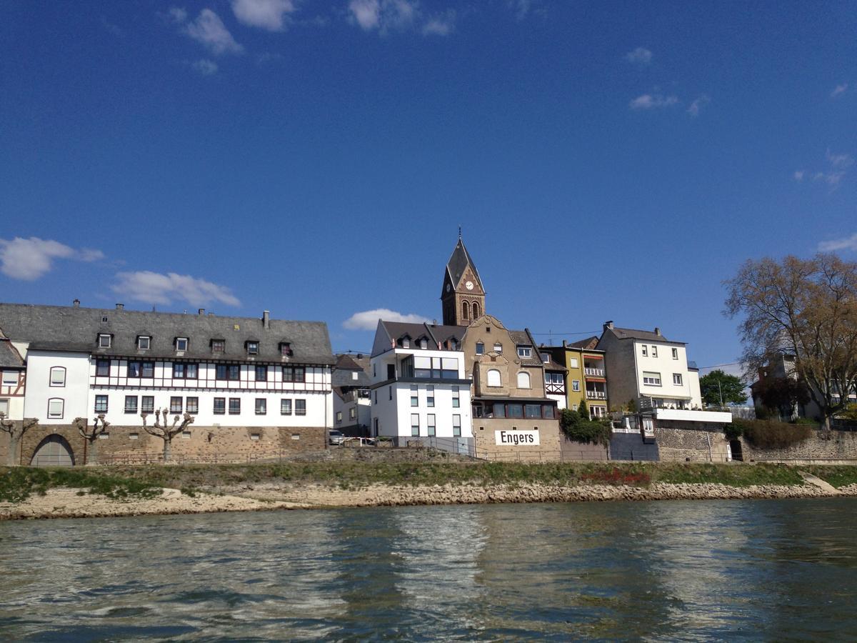 Hotel Zur Schloss-Schenke Нойвид Экстерьер фото